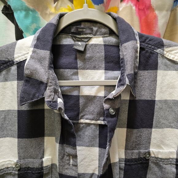 Eddie Bauer black and white buffalo check easy fit collared shirt woman's large - Picture 3 of 8